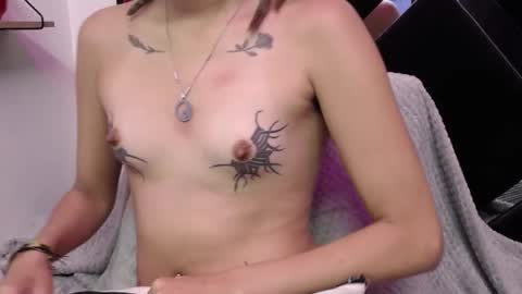 Snapshot of orianna_bodmod chatting on March 2025 07:30:01 AM ORIANNA online show from March 2025 07:30:01 AM