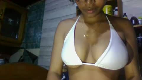 ormiela online show from September 2025 06:20:01 PM