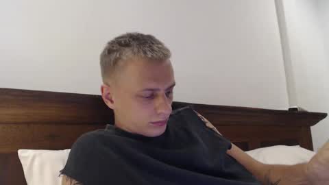 Oscar online show from February 2025 12:50:01 PM