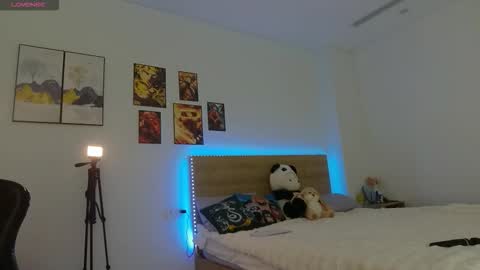 Snapshot of osino_sinoby chatting on December 2025 06:37:02 PM osino_sinoby online show from December 2025 06:37:02 PM