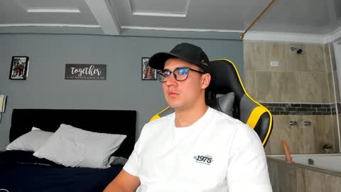 Owen online show from January 2025 06:20:02 AM