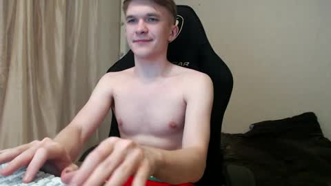 Snapshot of oydikey chatting on October 2025 01:36:02 AM Oydin online show from October 2025 01:36:02 AM