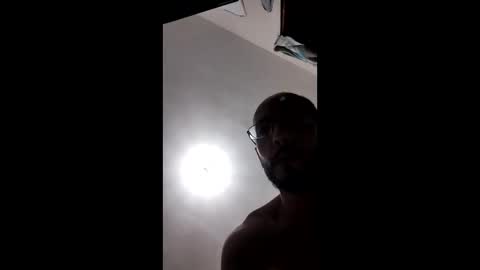 oz2293 online show from December 2025 12:38:02 AM