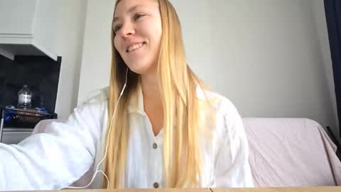 Sally online show from December 2025 09:38:01 AM