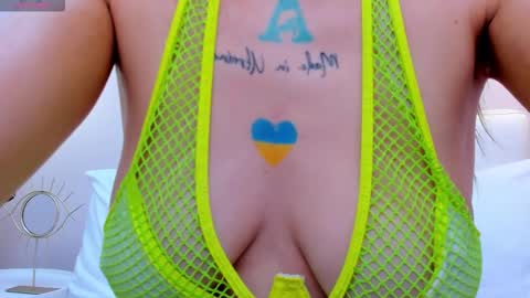 Snapshot of palmlora chatting on November 2025 06:46:01 AM Kate online show from November 2025 06:46:01 AM