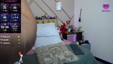 Paloma  online show from March 2025 05:11:02 PM