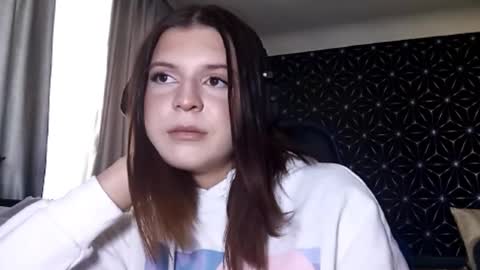 Pamela online show from October 2025 09:15:01 AM
