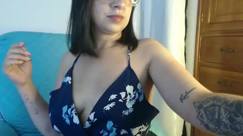 Carolinesworldx online show from January 2025 03:37:02 AM