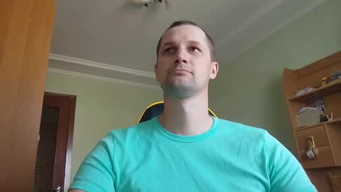 Kostiantyn online show from September 2025 06:59:02 AM