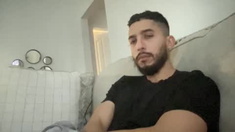Snapshot of papicubano_guapo23cm chatting on January 2025 02:13:02 PM papicubano_guapo23cm online show from January 2025 02:13:02 PM
