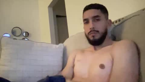 Snapshot of papicubano_guapo23cm chatting on March 2025 08:23:02 AM papicubano_guapo23cm online show from March 2025 08:23:02 AM