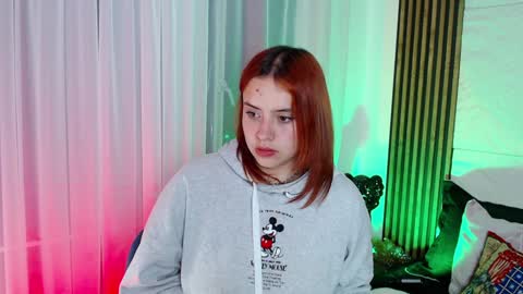 Lizz  online Monday to Saturday from 9pm to 5am Colombia time online show from December 2024 09:10:01 AM