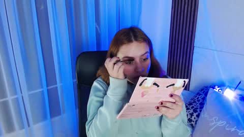 Lizz  online Monday to Saturday from 9pm to 5am Colombia time online show from February 2025 03:07:01 AM