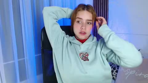 Lizz  online Monday to Saturday from 9pm to 5am Colombia time online show from February 2025 09:20:01 AM