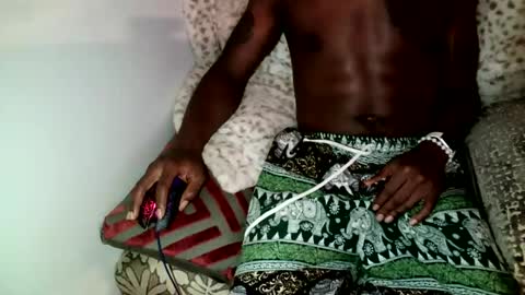 Snapshot of parlaytellio chatting on December 2024 03:07:01 AM Parlay Tellio online show from December 2024 03:07:01 AM