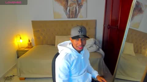 Snapshot of paulcreewx chatting on January 2025 04:30:02 AM paul online show from January 2025 04:30:02 AM