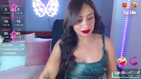 Snapshot of paulina_galvis2700 chatting on February 2025 06:40:02 PM paulina online show from February 2025 06:40:02 PM