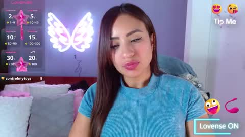 Snapshot of paulina_galvis2700 chatting on February 2025 03:12:02 PM paulina online show from February 2025 03:12:02 PM