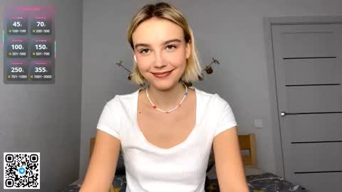 Snapshot of paztumminello chatting on November 2025 02:54:01 PM Lola online show from November 2025 02:54:01 PM