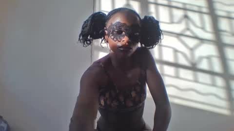 Snapshot of peachy_ebony chatting on November 2025 02:30:02 PM peachy_ebony online show from November 2025 02:30:02 PM
