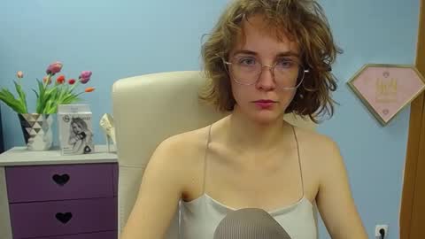 Penny online show from September 2025 06:47:02 AM
