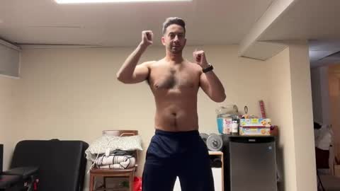 Snapshot of peteypete204 chatting on January 2025 12:27:01 PM peteypete204 online show from January 2025 12:27:01 PM