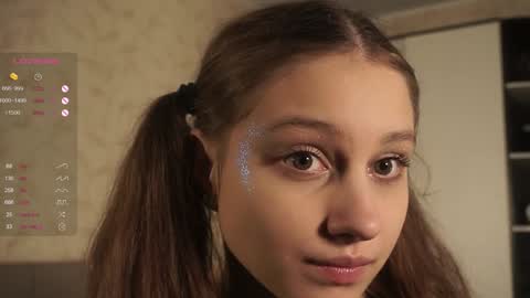 Snapshot of philippadelmore chatting on February 2025 01:55:01 AM Bella online show from February 2025 01:55:01 AM