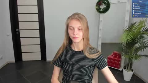 Phoebe online show from December 2024 11:29:02 AM