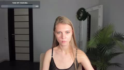 Phoebe online show from December 2024 12:19:02 PM