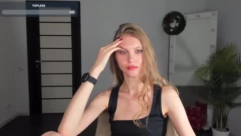 Phoebe online show from December 2024 01:19:02 PM