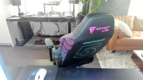 Snapshot of pierrefitch chatting on March 2025 01:21:02 AM Pierre Fitch online show from March 2025 01:21:02 AM