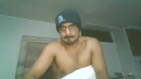 Snapshot of piggybottom299 chatting on November 2025 08:35:02 AM piggybottom299 online show from November 2025 08:35:02 AM