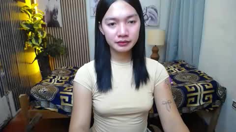 Shenna online show from September 2025 01:07:02 AM