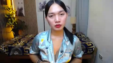 Shenna online show from September 2025 02:30:01 PM