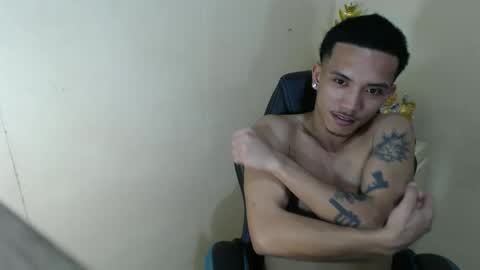 Snapshot of pinoy_daksxxx chatting on December 2025 03:21:01 PM pinoy_daksxxx online show from December 2025 03:21:01 PM