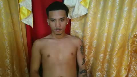 Snapshot of pinoy_daksxxx chatting on December 2025 03:32:02 PM pinoy_daksxxx online show from December 2025 03:32:02 PM