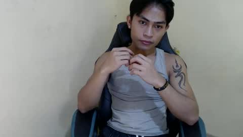 Snapshot of pinoy_palautogxxx chatting on December 2025 08:34:01 AM pinoy_palautogxxx online show from December 2025 08:34:01 AM