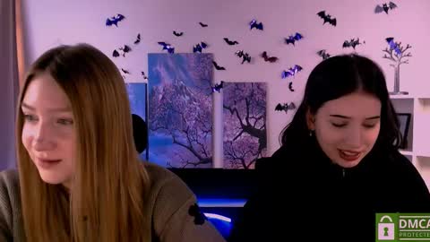Snapshot of playful_sophie chatting on December 2024 07:38:02 AM Sophie online show from December 2024 07:38:02 AM