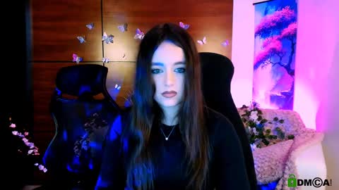 Snapshot of playful_sophie chatting on January 2025 02:03:02 PM Sophie online show from January 2025 02:03:02 PM