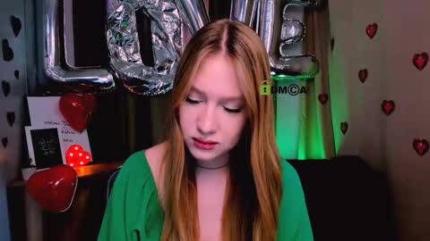 Snapshot of playful_sophie chatting on February 2025 10:17:02 AM Sophie online show from February 2025 10:17:02 AM