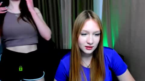 Snapshot of playful_sophie chatting on February 2025 04:48:01 PM Sophie online show from February 2025 04:48:01 PM