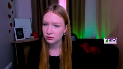 Snapshot of playful_sophie chatting on March 2025 12:04:02 PM Sophie online show from March 2025 12:04:02 PM