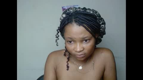plumnjuicyx online show from January 2025 05:58:01 AM