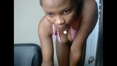 plumnjuicyx online show from February 2025 07:27:01 AM