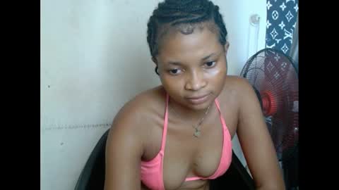 plumnjuicyx online show from February 2025 09:45:01 AM