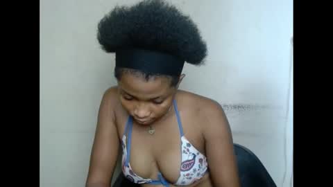 plumnjuicyx online show from February 2025 06:21:01 AM