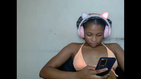 plumnjuicyx online show from February 2025 02:37:02 PM