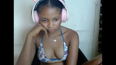 plumnjuicyx online show from February 2025 12:03:02 PM