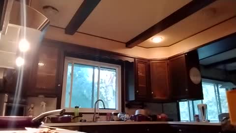 prettylilbutterfly online show from September 2025 12:50:01 PM