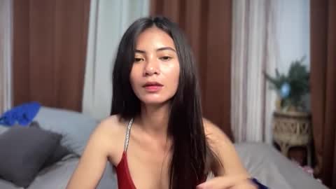 Snapshot of prettylittle_lady chatting on November 2025 01:40:01 PM prettylittle_lady online show from November 2025 01:40:01 PM